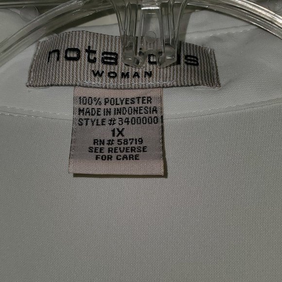 Cream Notations Blouse. - Picture 2 of 3